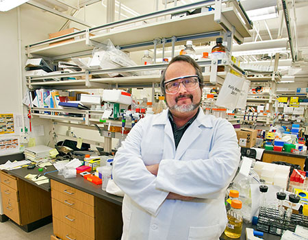Adam Arkin in his lab